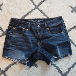 american eagle shorts size 8